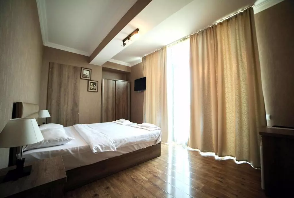 hotel L plaza tbilisi_shabavizparvaz_16.jpg